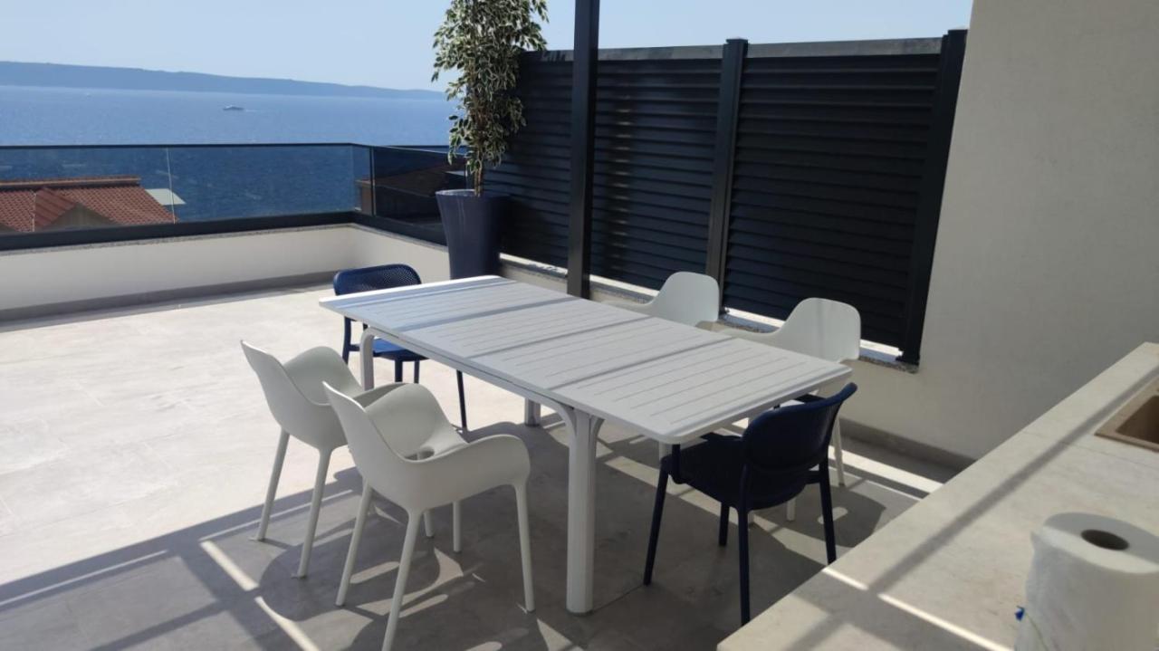 Luxury Apartment- Balcony- Private Rooftop And Jacuzzi- Common Pool Traù Esterno foto
