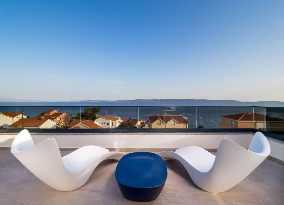 Luxury Apartment- Balcony- Private Rooftop And Jacuzzi- Common Pool Traù Esterno foto