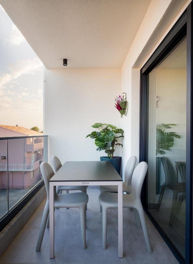 Luxury Apartment- Balcony- Private Rooftop And Jacuzzi- Common Pool Traù Esterno foto