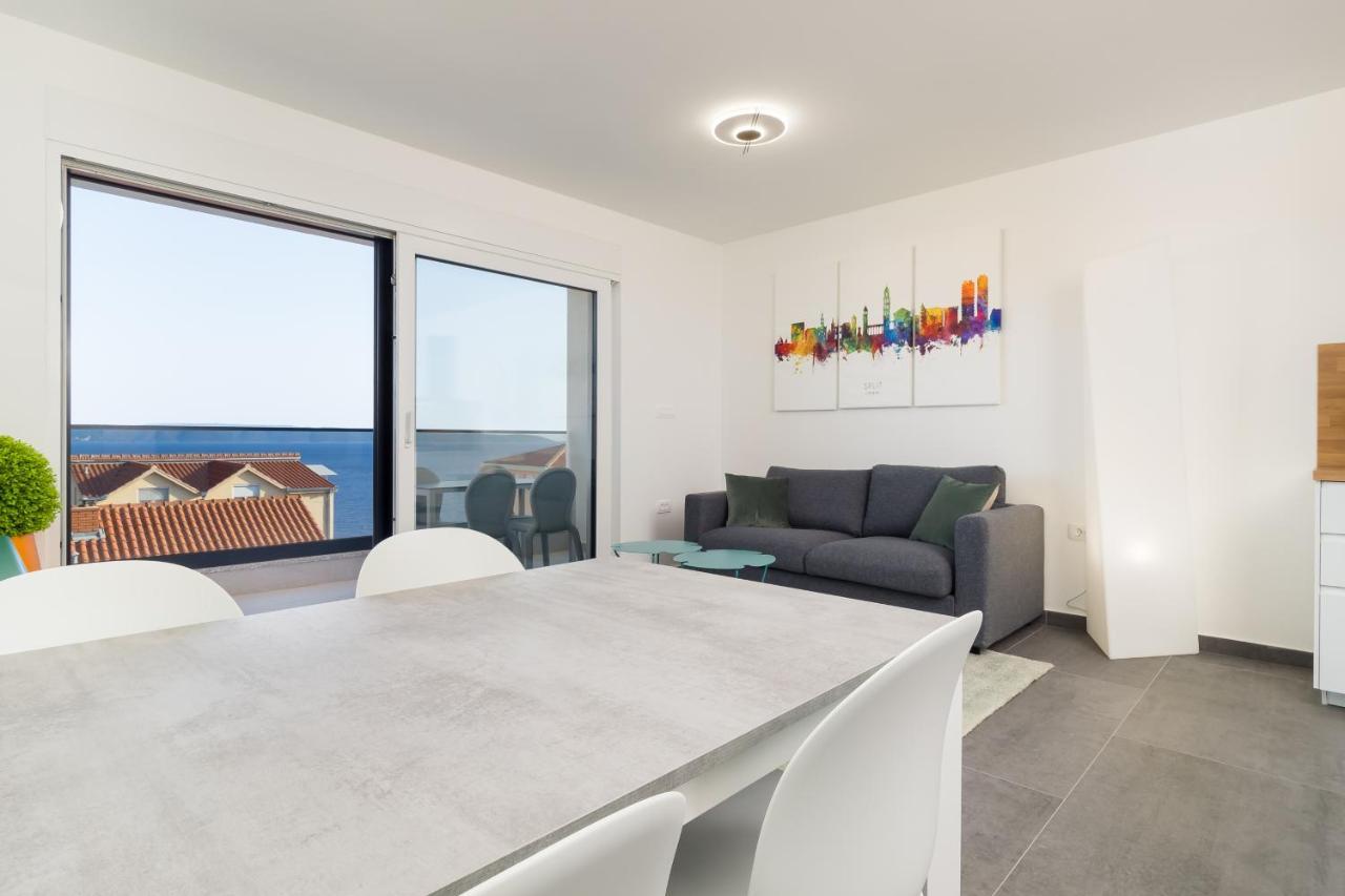 Luxury Apartment- Balcony- Private Rooftop And Jacuzzi- Common Pool Traù Esterno foto