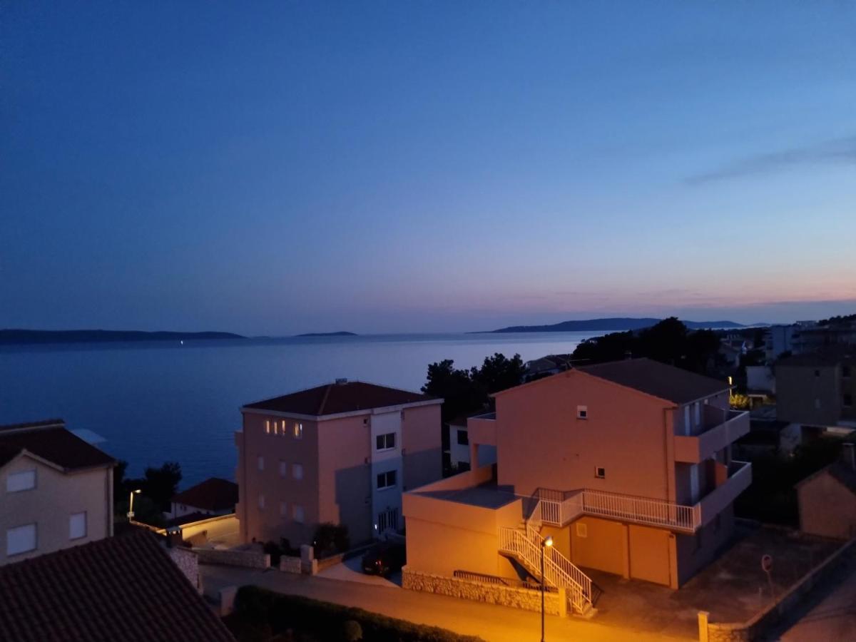 Luxury Apartment- Balcony- Private Rooftop And Jacuzzi- Common Pool Traù Esterno foto